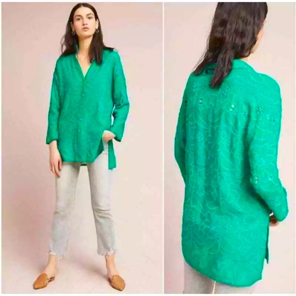Green Akemi + Kim 3/4 sleeve eyelet tunic top